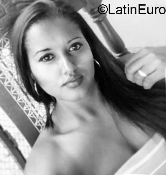 Date this exotic Honduras girl Liza from Juticalpa HN1921