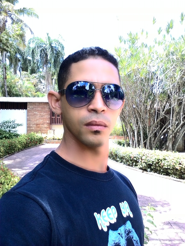 Date this georgeous Dominican Republic man Morfeo from Santo Domingo DO24635