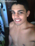 young Brazil man Tom from Vitoria BR9607