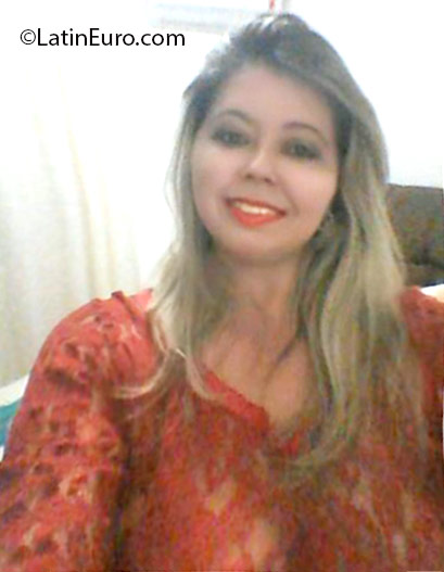 Date this delightful Brazil girl Shirlei from Sinop BR9627