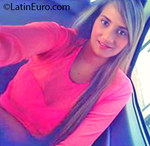 fun Colombia girl Yesenia from Armenia CO18827
