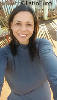 Date this passionate Brazil girl Josi from Toledo BR9645