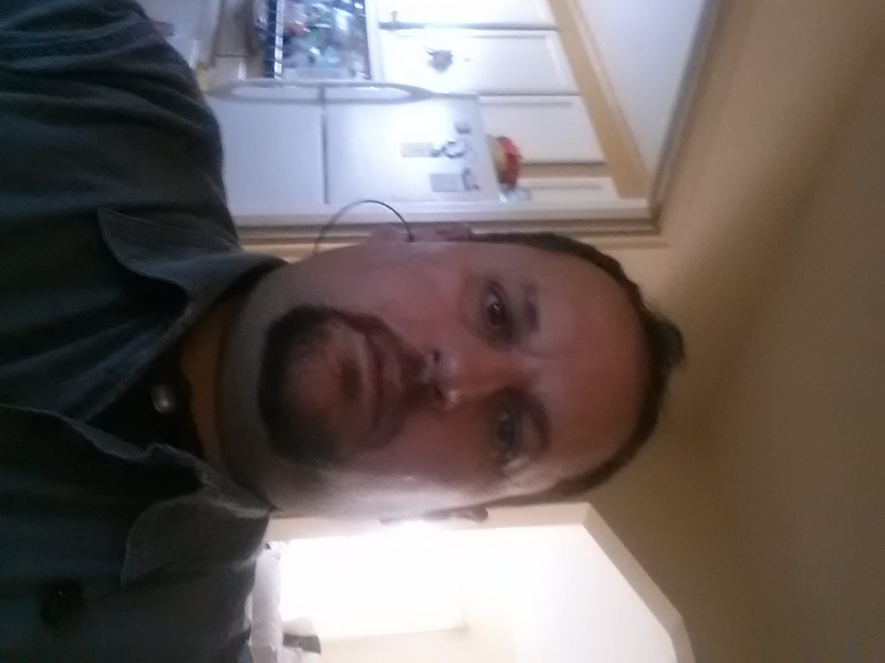 Date this tall United States man Latin0 from Richmond US17300