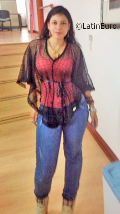 Date this beautiful Colombia girl Alexandra from Bogota CO19102