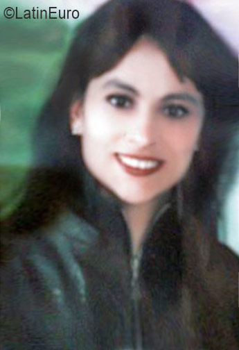 Date this sensual Colombia girl Marleny from Bogota CO19425