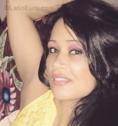 Date this foxy Brazil girl Joslene from Feira de Santana BR9815