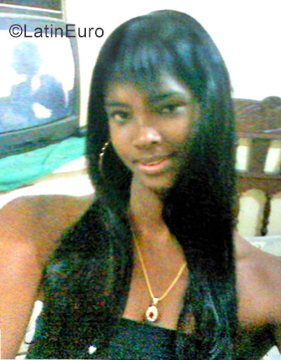 Date this georgeous Dominican Republic girl Liliana from San Cristobal DO27028