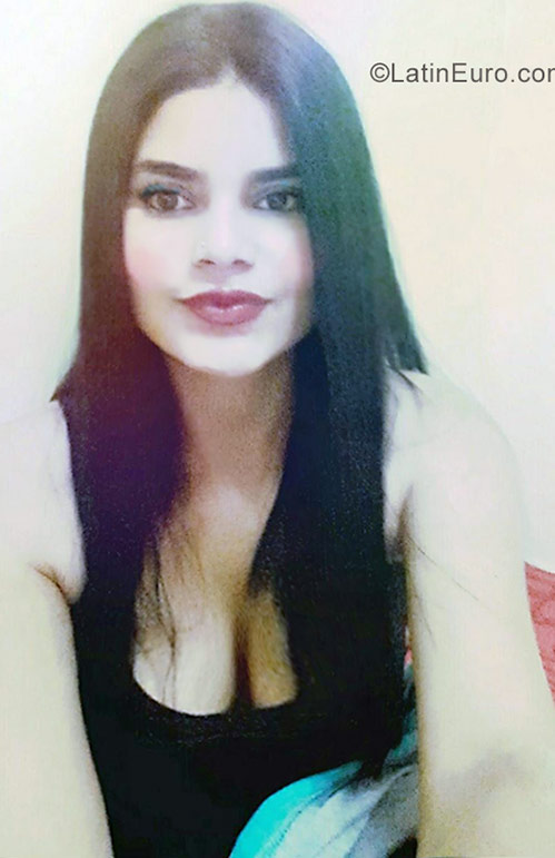 Date this funny Colombia girl Camila from Bogota CO30777