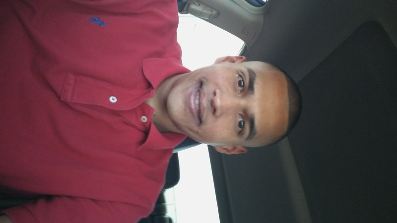 Date this young United States man Henry from Miami US17784