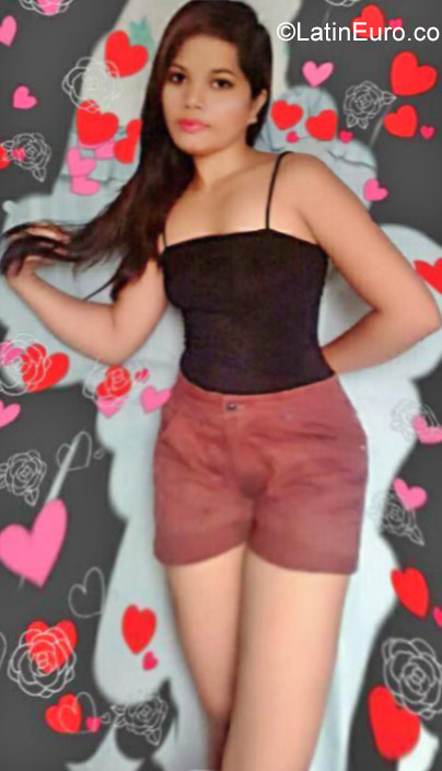 Date this stunning Philippines girl Edna from Bacolod City PH947