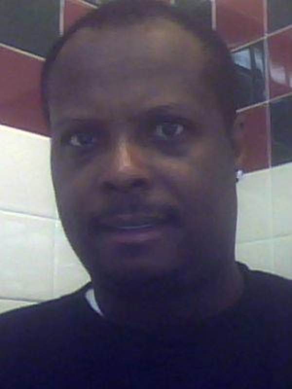 Date this nice looking United States man ERID1 from Park Forest US17876