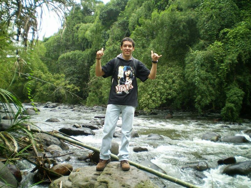 Date this young Colombia man Juan Diego from Armenia CO20343