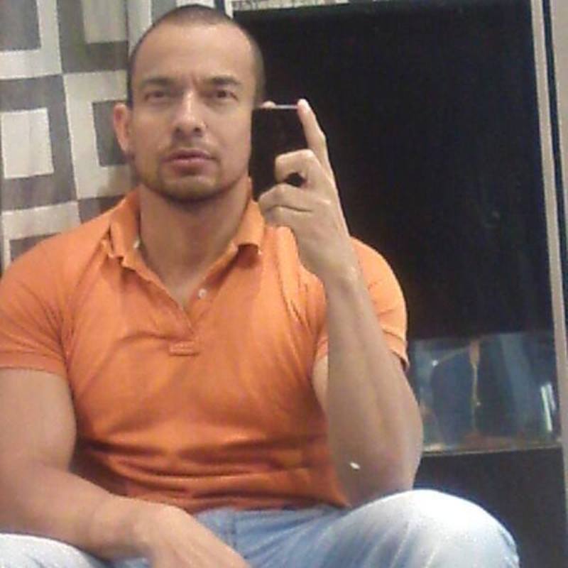 Date this attractive Colombia man Leonardo fabio from Bogota CO21468