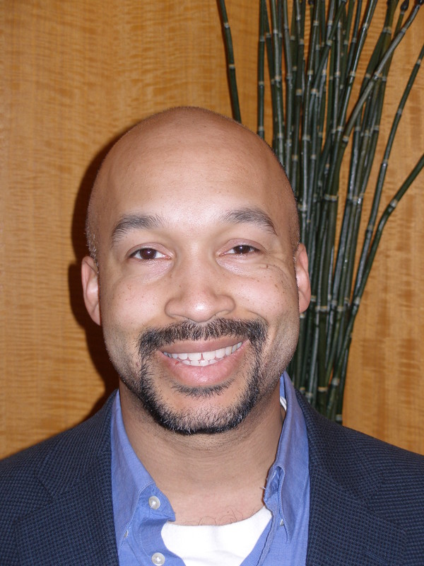 Date this tall United States man DJ from Absecon US18183