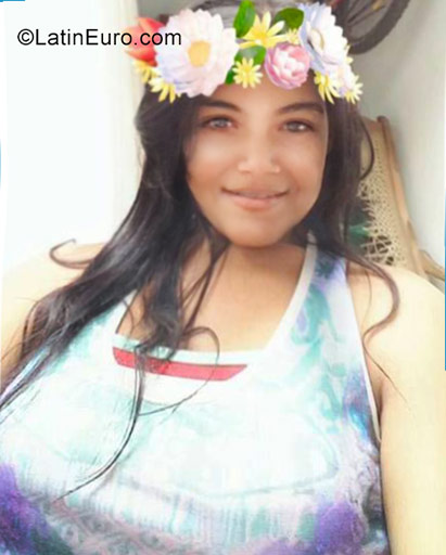 Date this funny Colombia girl Sofia from Barranquilla CO21642