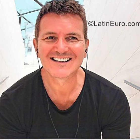 Date this happy Netherlands man Ruud from Maastricht NL340