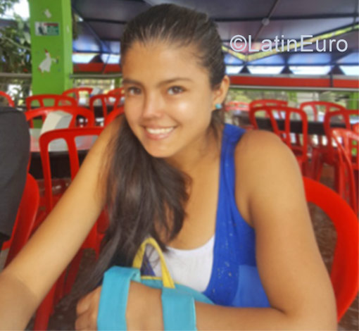 Date this tall Colombia girl Ana maria from Ibague CO22075