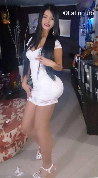 Date this cute Colombia girl Anpiao from Manizales CO22077