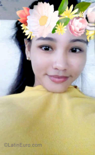 Date this young Philippines girl Laica from Tacloban City PH979