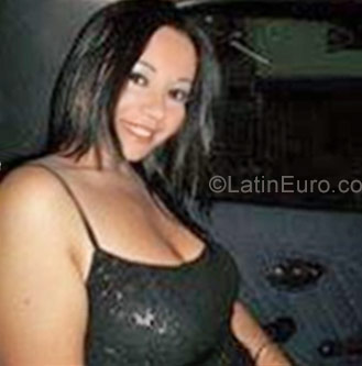 Date this sensual Venezuela girl Katherin from San Cristobal VE944