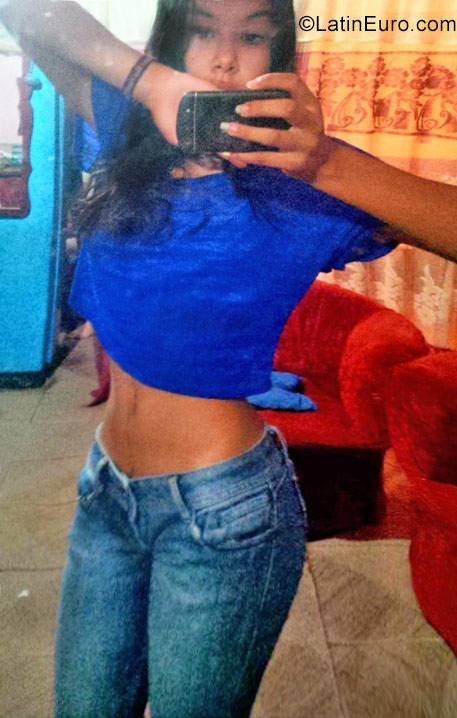 Date this cute Venezuela girl Rabaly from Valencia VE999