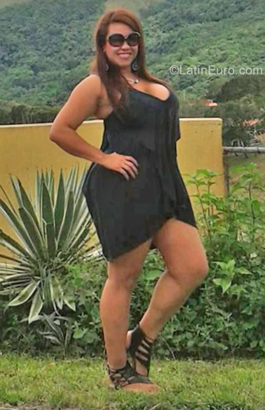 Date this sensual Panama girl Luciana from Panama City PA1090