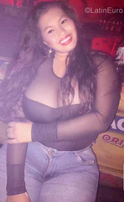 Date this fun Colombia girl Mara Nelly from Barranquilla CO22863