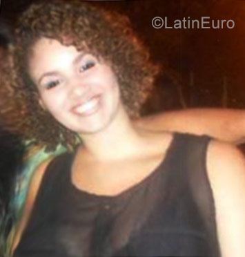Date this funny Brazil girl Bruna from Rio de Janeiro BR10394