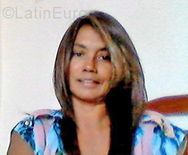 Date this tall Puerto Rico girl Nani from Ponce PR178