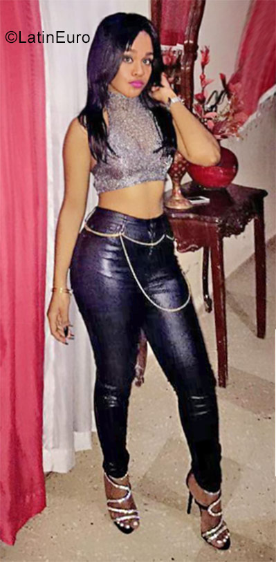 Date this beautiful Dominican Republic girl Ashanty from Bonao DO31205