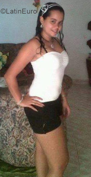 Date this good-looking Venezuela girl Rilianyis from Carupano VE1281