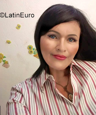 Date this passionate Colombia girl Linas from Barranquilla CO23213
