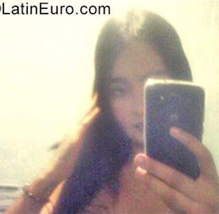 Date this georgeous Colombia girl Mariana from Medellin CO23537