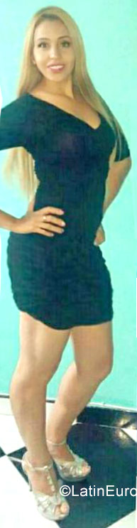 Date this foxy Colombia girl Jessi bueno from Bogota CO23763