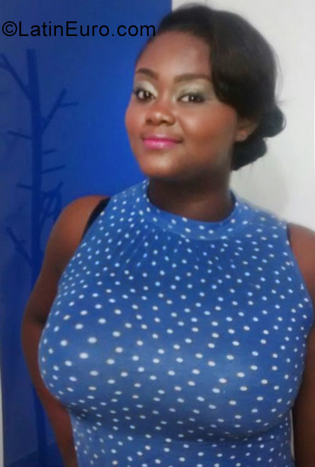 Date this georgeous Colombia girl Keisy from Barranquilla CO27087