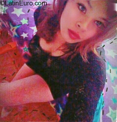 Date this good-looking Peru girl Carol from Lima PE1265