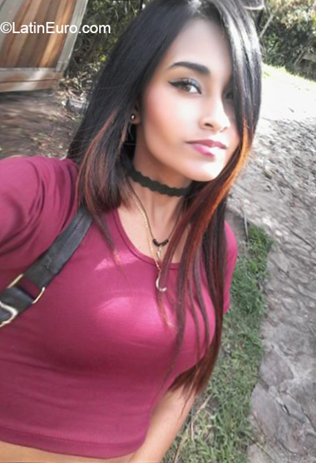Date this hot Colombia girl Stefany from Medellin CO24109