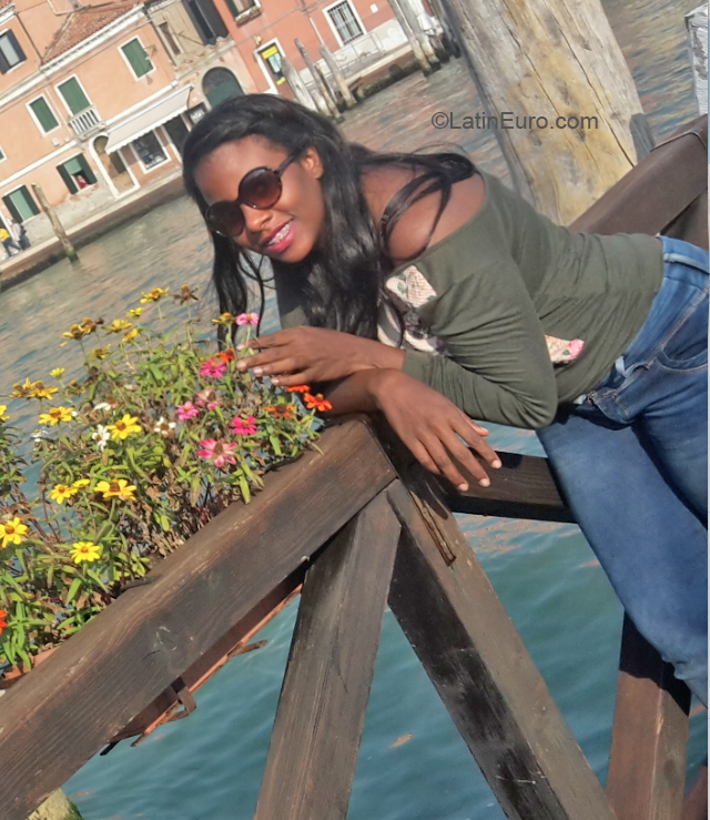 Date this exotic Colombia girl Kony from Bogota and San Andres CO24006