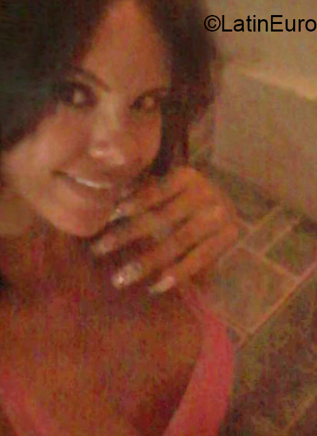 Date this happy Venezuela girl Gabriela from Chacao VE1824