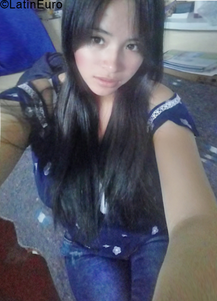 Date this athletic Peru girl Nataly from Arequipa PE1307