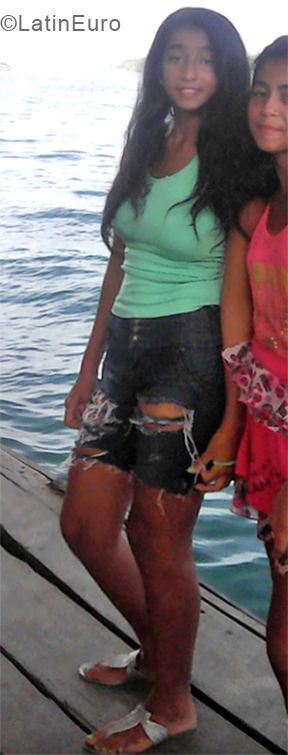 Date this exotic Colombia girl Raquel from Armenia CO24146