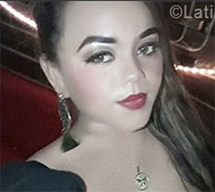 Date this good-looking Colombia girl Marcela from planeta rica CO24954