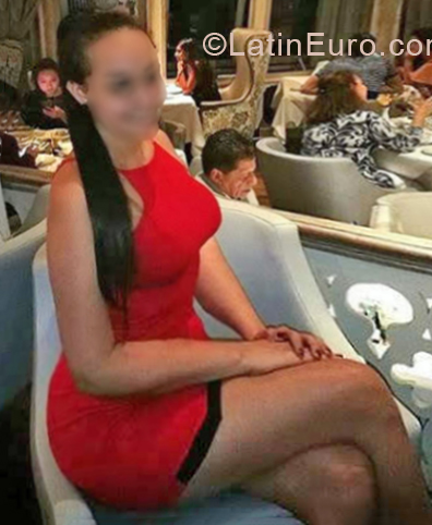 Date this beautiful Peru girl Yessica from Lima PE1297