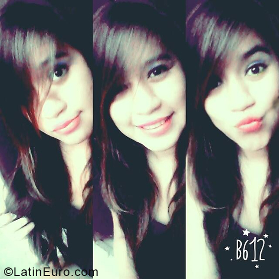 Date this funny Ecuador girl Kimberly from Babahoyo EC285