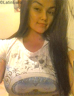 Date this passionate Venezuela girl Eliz from Zulia VE1959