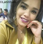 lovely Brazil girl Mah from Mogin Guacu BR10705