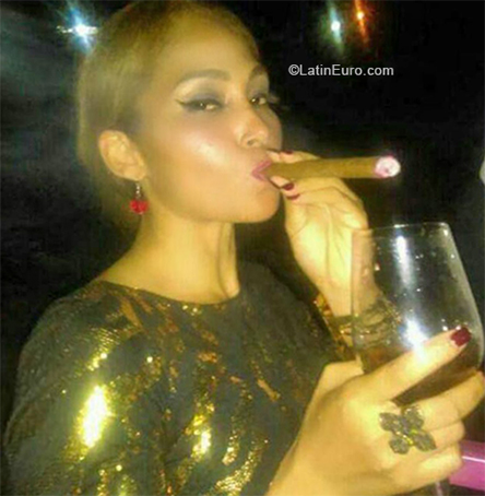 Date this passionate Dominican Republic girl Mara from Bonao DO33410