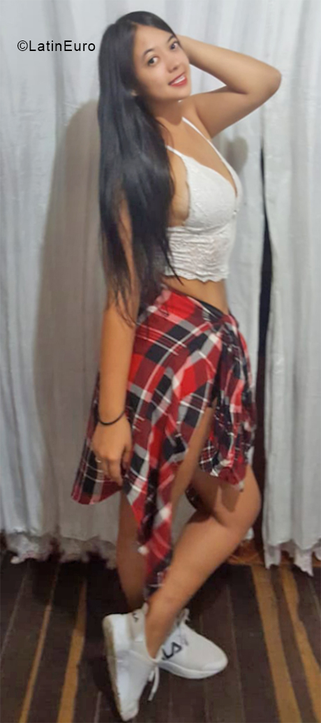 Date this georgeous Colombia girl Yuliana from Pereira CO24565