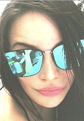 Date this foxy Colombia girl Canela from Cali CO24659