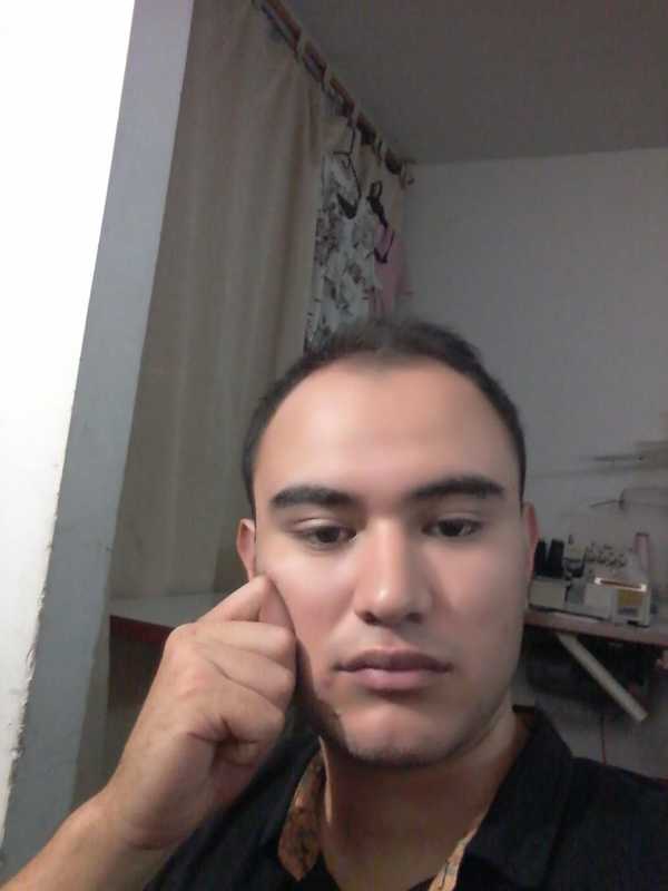 Date this hot Colombia man Jcanoa92 from Medellin CO25026